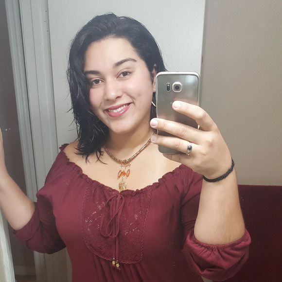 Meet your Posher, Mazy - Picture 1 of 1